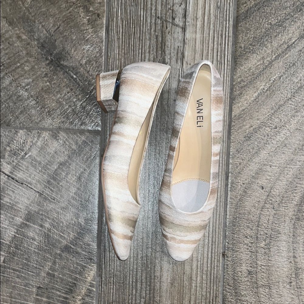 New VanEli Cream and Tan Flats with Textured Stripes